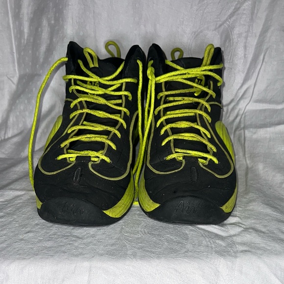 Nike Air Penny 2 LE ‘Volt’ - Picture 3 of 6
